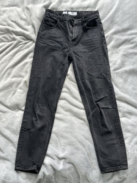 Джинси Mom Bershka EUR 36