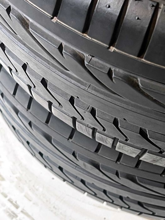 Pneus Bridgestone Potenza RE050A - 205/50/17 - Como NOVOS