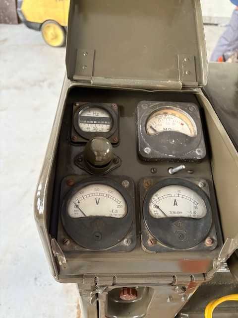 Agregat GAB-4-0/230 sprawny odrestaurowany, moc ~4 kVA, 230 V