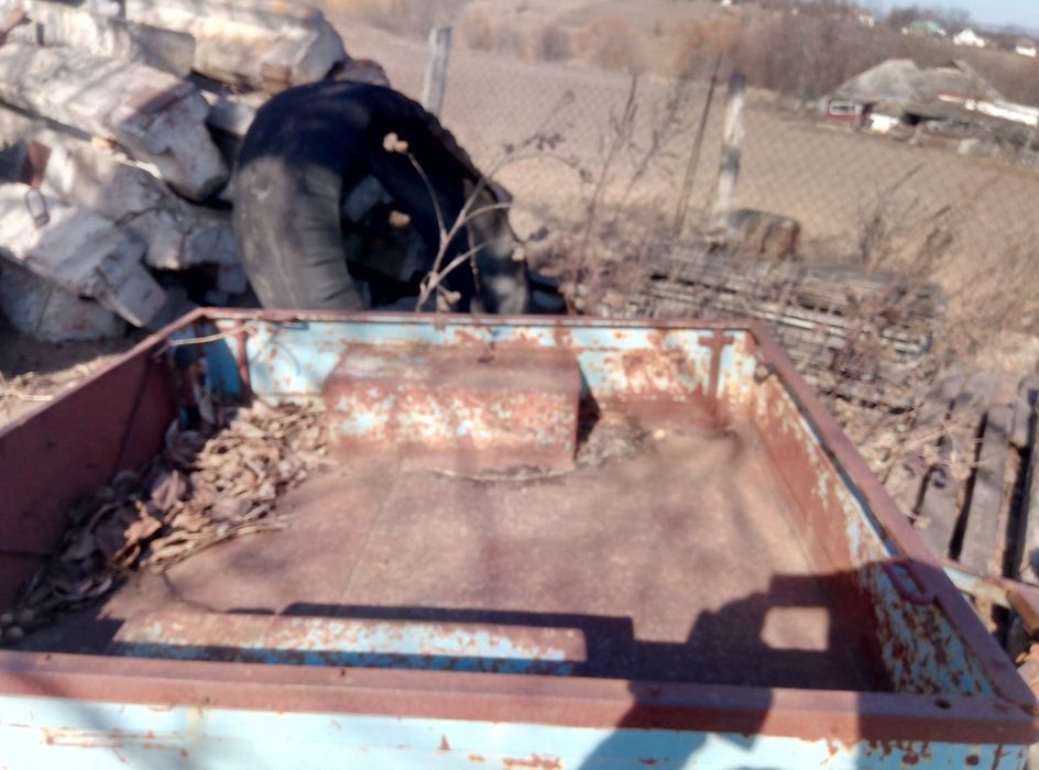 Прицеп автомобільний до мотоблока.