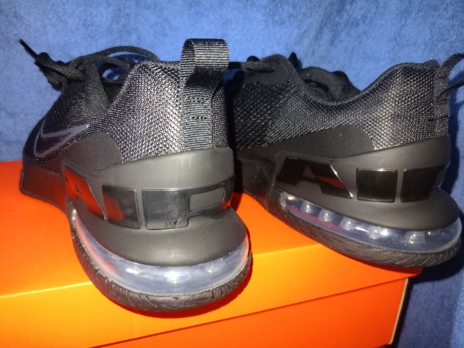 Nowe męskie buty sportowe Nike Air Max Alpha Trainer 6 czarne  45.5