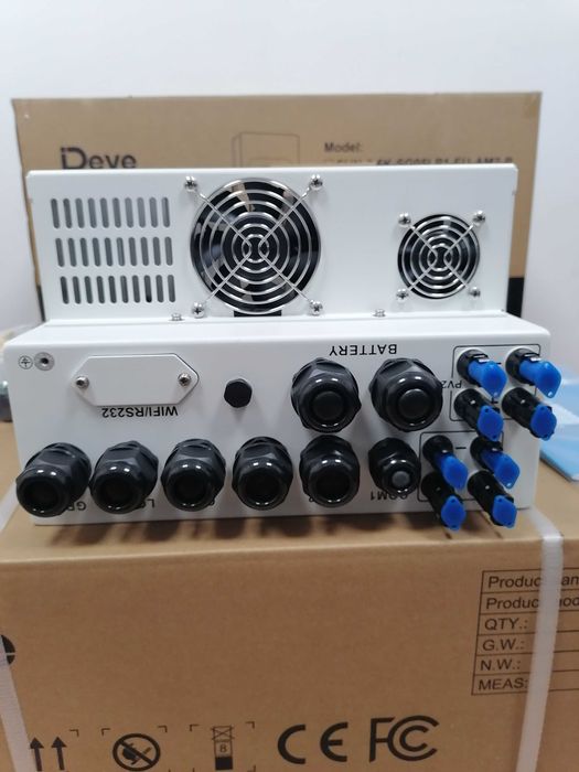 Гібридний інвертор SUN-08K-SG05LP1-EU Deye WiFi 8кВт, 1 фаза, 2 MPPT
