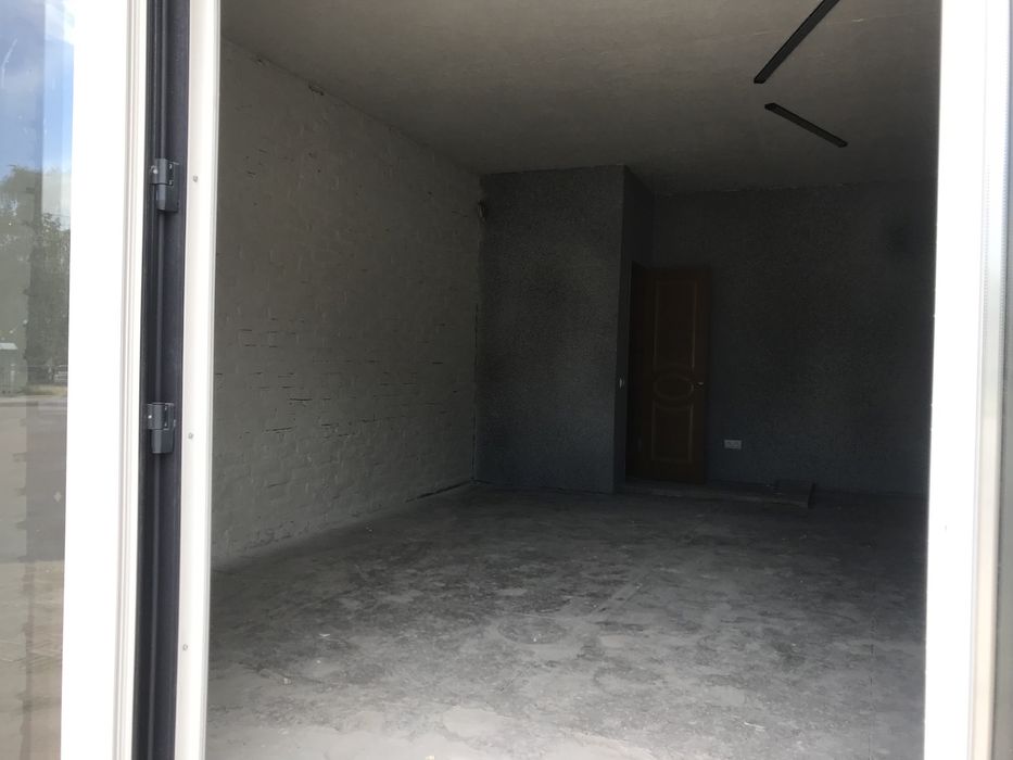 Продам магазини, бутіки, комерційні приміщення