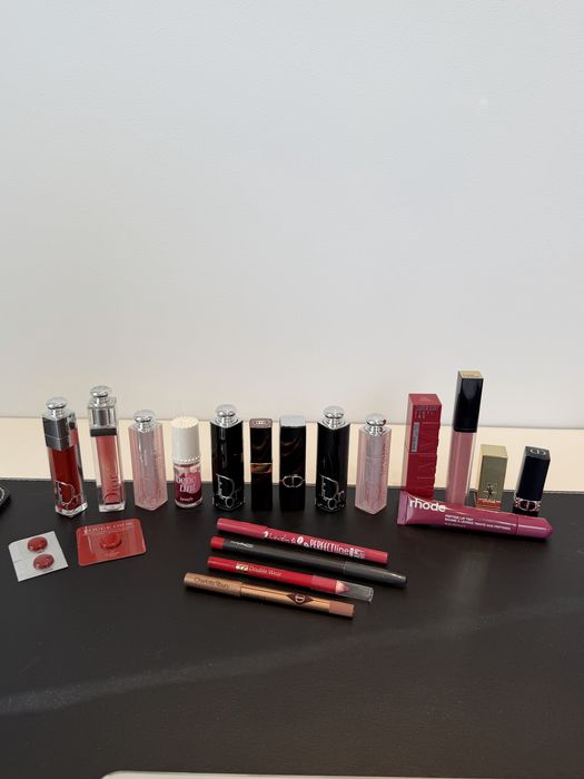 Zestaw markowych kosmetyków do ust Dior YSL MAC Rhode Chanel estee lauder benefit