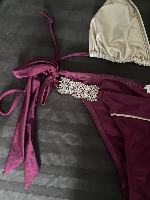 Купальник….