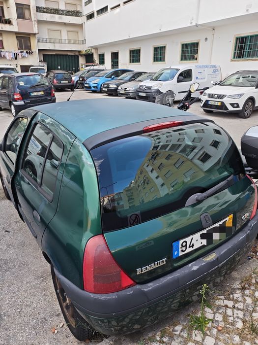 Renault Clio 2000