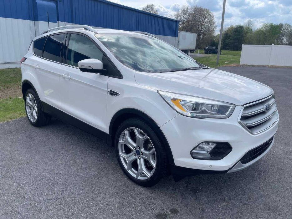 Ford Escape Titanium      2019