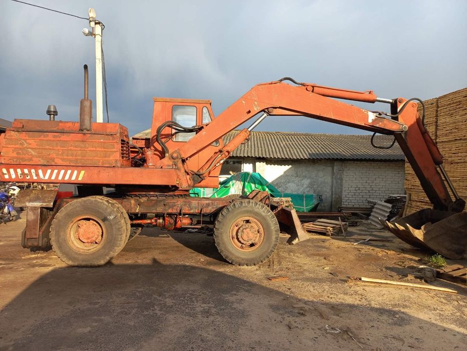 Екскаватор ЕО 3323