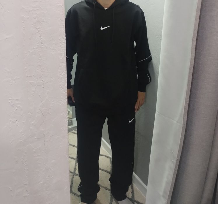 Спортивний костюм