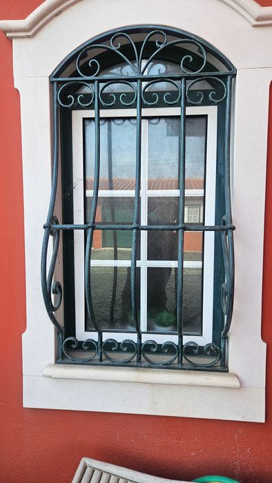 Janelas em alumínio extrusal com vidro duplo