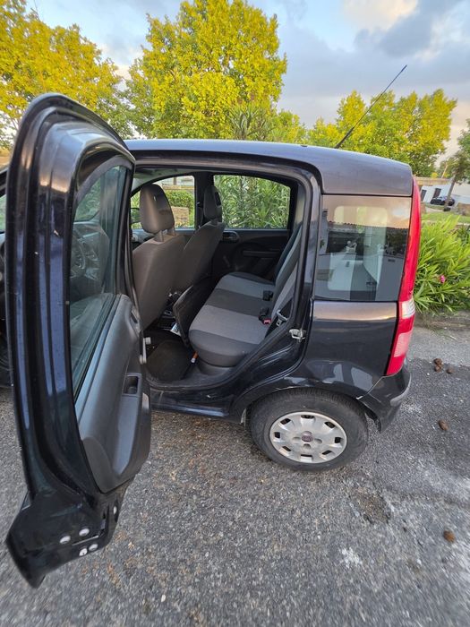 Fiat Panda 1.2 – 2012 – Gasolina – Económico e Fiável