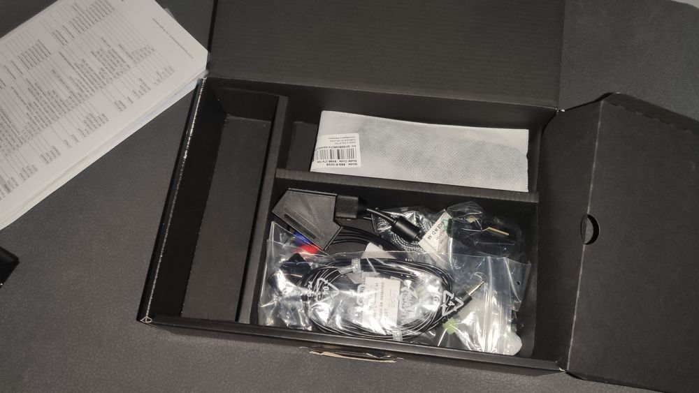 TV Samsung UE46F8000