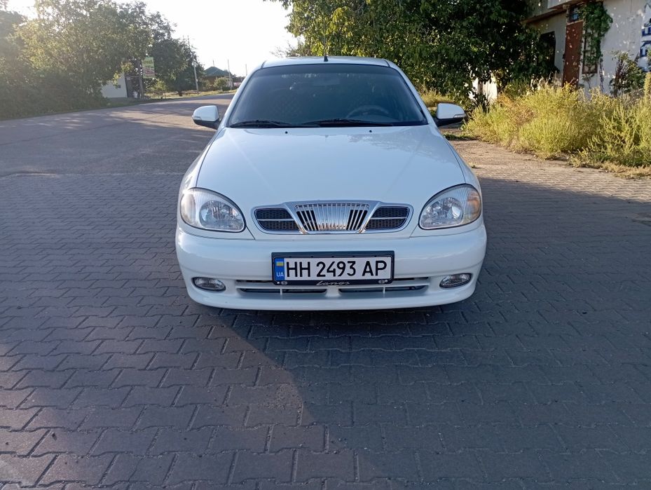 Продам Ланос на автомате