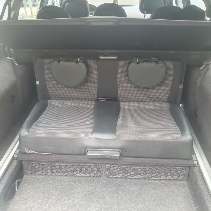 Mercedes-benz E 280 cdi avantgarde 7lugares ano 2006