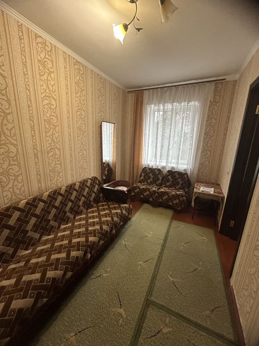 Здам 2 хкімн квартиру район Центру , з Агв