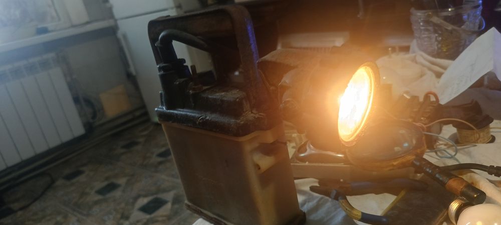 Фонарик шахтёрский  б/у