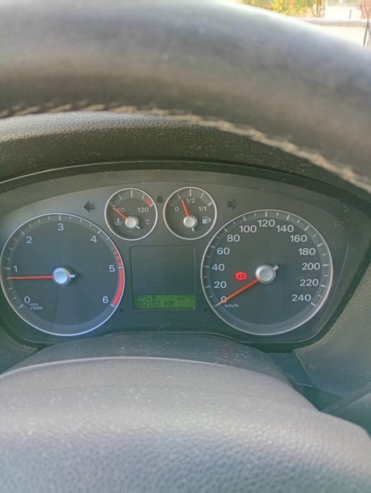 Carrinha Ford focus 1.6 tdci de 2005 tudo a funcionar a cem por cento — photo 5