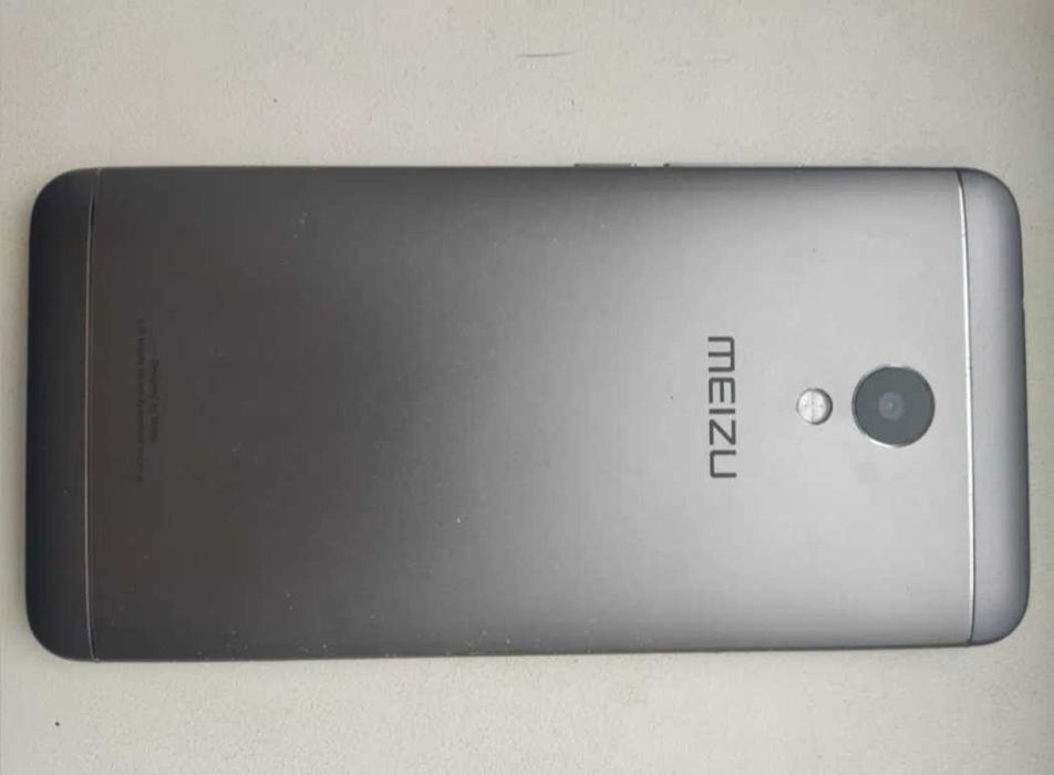 Смартфон Meizu M5s (2017) Екран: 5.2 " Пам'ять: 32 ГБ + ОЗП 3 ГБ