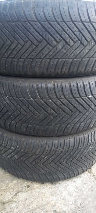 225/45 r17 Hankook Kinergy all-season  3szt.