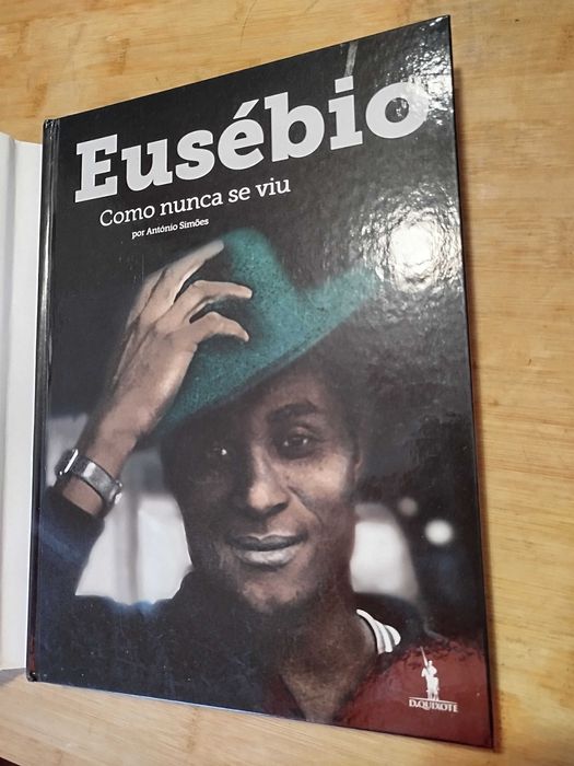 Eusébio como nunca se viu de António Simões