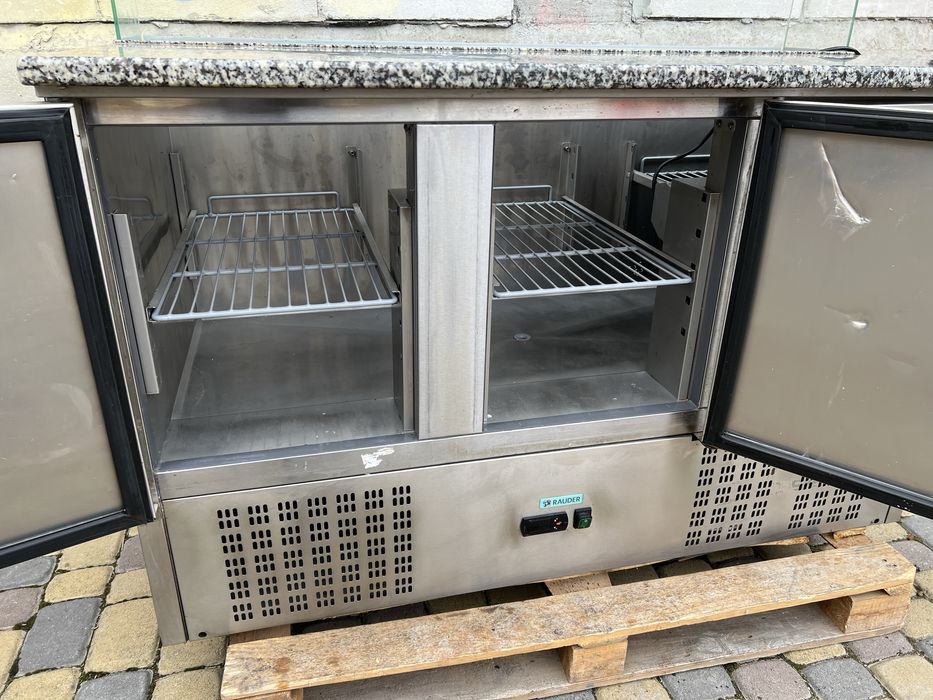 Стіл для піци,стіл холодильний,саладет