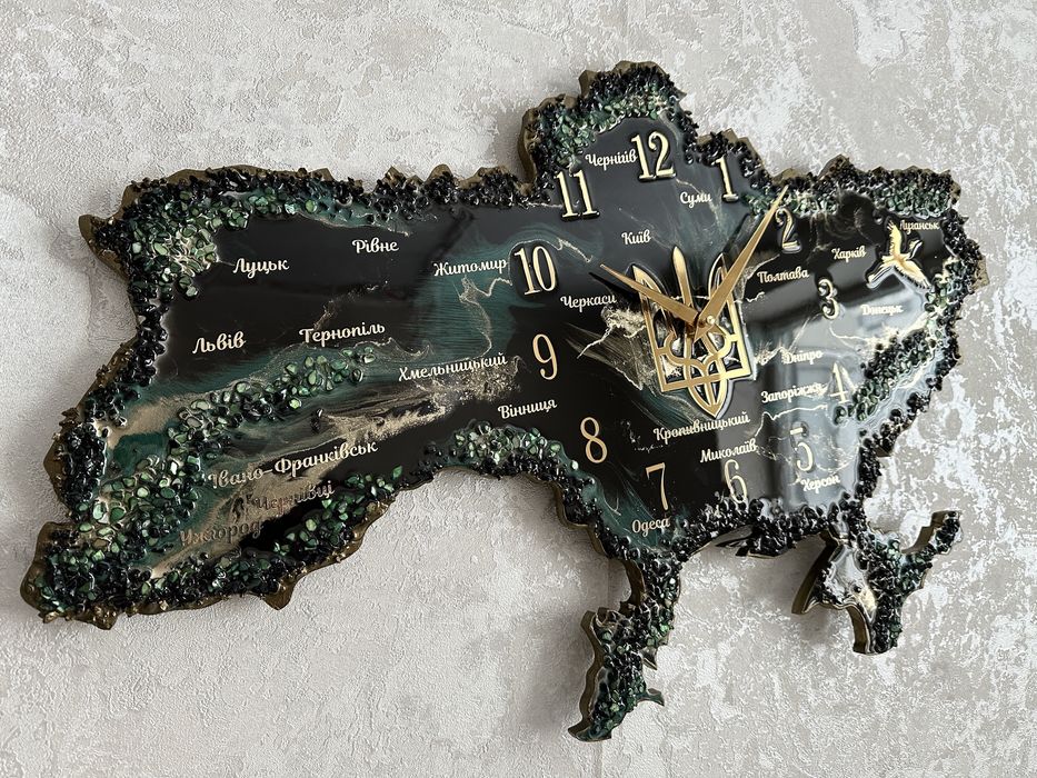 Годинник мапа України, настенные часы карта Украина из эпоксидной смол