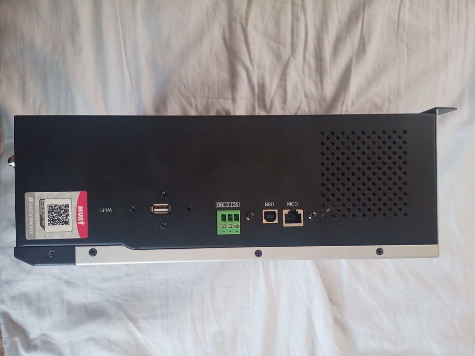 Сонячний інвертор 3кВт автономний MUST PV18-3024 VPK