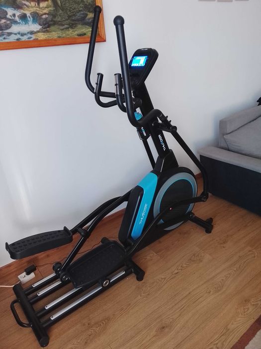 Orbitrek Trenażer eliptyczny elektromagnetyczny Thunder BLAZE 130 kg