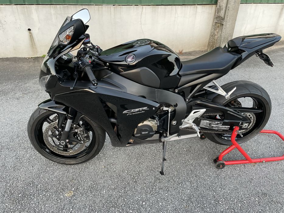 Honda cbr 1000rr