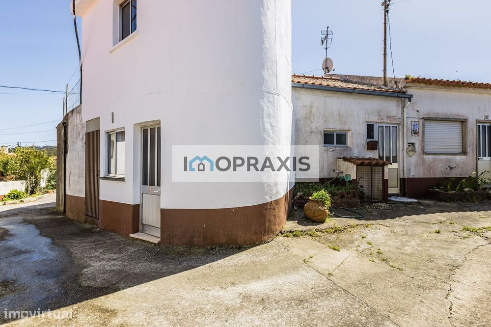 Moradia a Recuperar + Antiga Casa em Pedra - Investimento ou Casa P...
