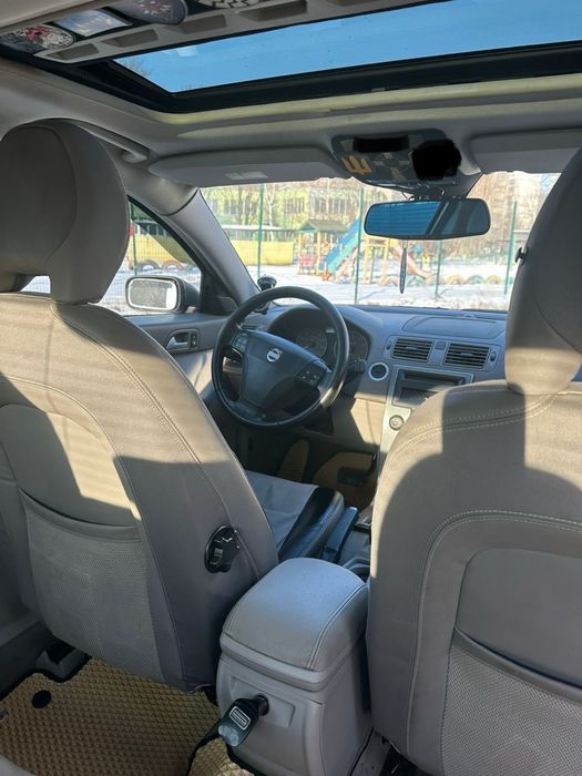 Продам VolvoS40 2 покоління