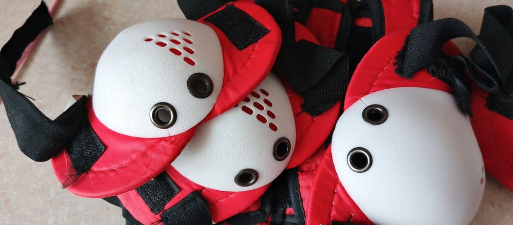 Дитячий захист для роликів, скейта, самоката Amigo Sport (комплект)