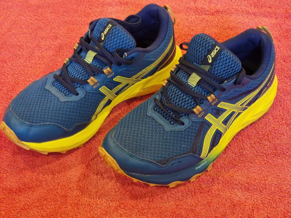 Buty ASICS Gel-Kanaku 5 (używane, rozm. 41,5)