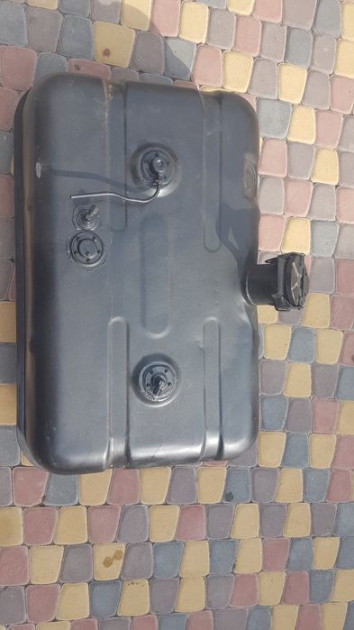 Бак паливний Зил 131 (175л.)