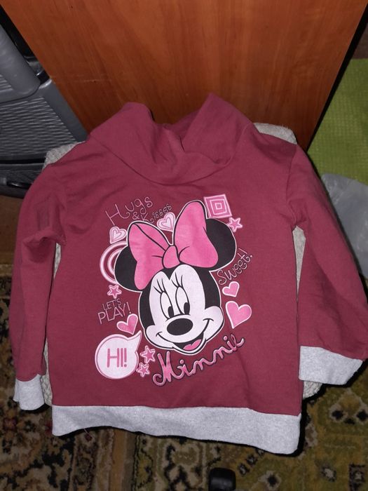 Продам на дівчинку 2 роки!