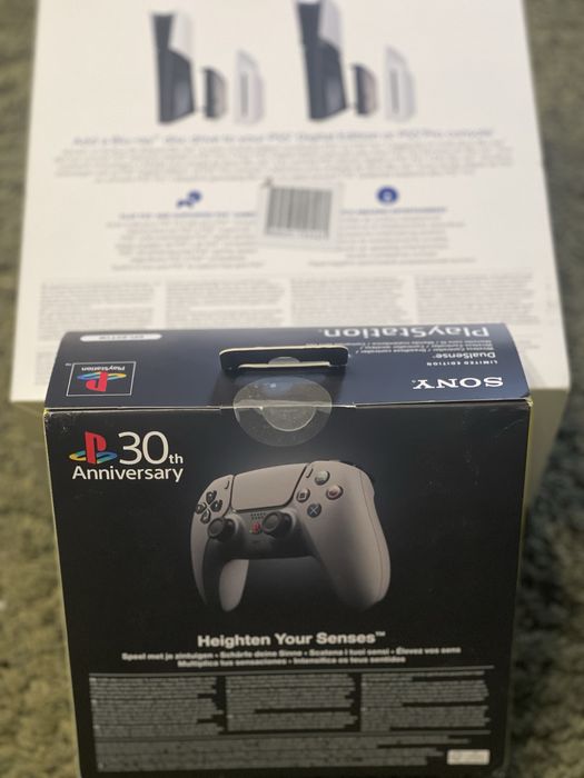 Sony PS 5 anniversary 30th геймпад
