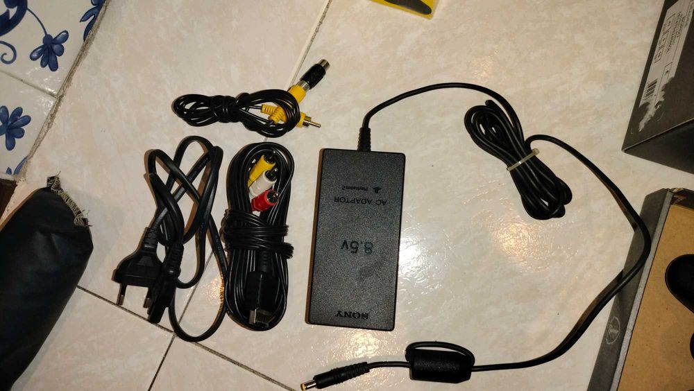 Consola  PS2 DESBLOQUEADA + 3 Comandos + Pistola +150 JOGOS + EXTRAS