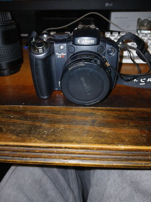 Câmera Canon Power Short