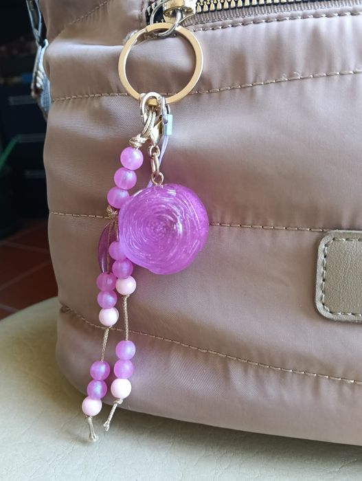 Bag charm artesanal FLOR acessórios para malas ou porta chaves