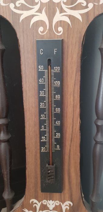 Relógio de parede antigo