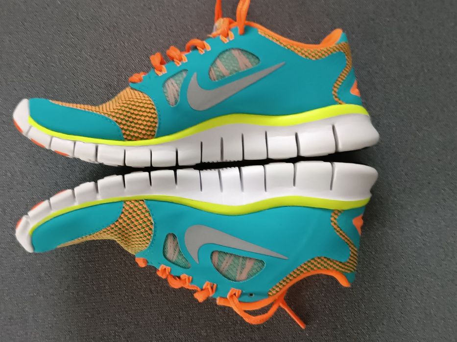 Кросівки Nike жіночі 36,5 розмір,стелька