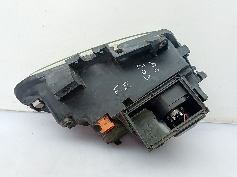 Ótica / farol esquerda RENAULT Espace/Grand Espace III (JE0_)