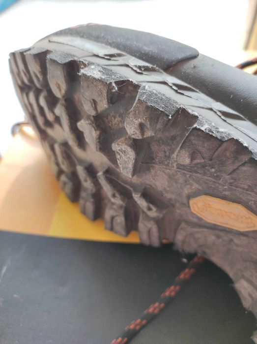 La Sportiva Trango Tech Leather GTX tam. 41 1/2 — usadas 2 vezes, excelente estado