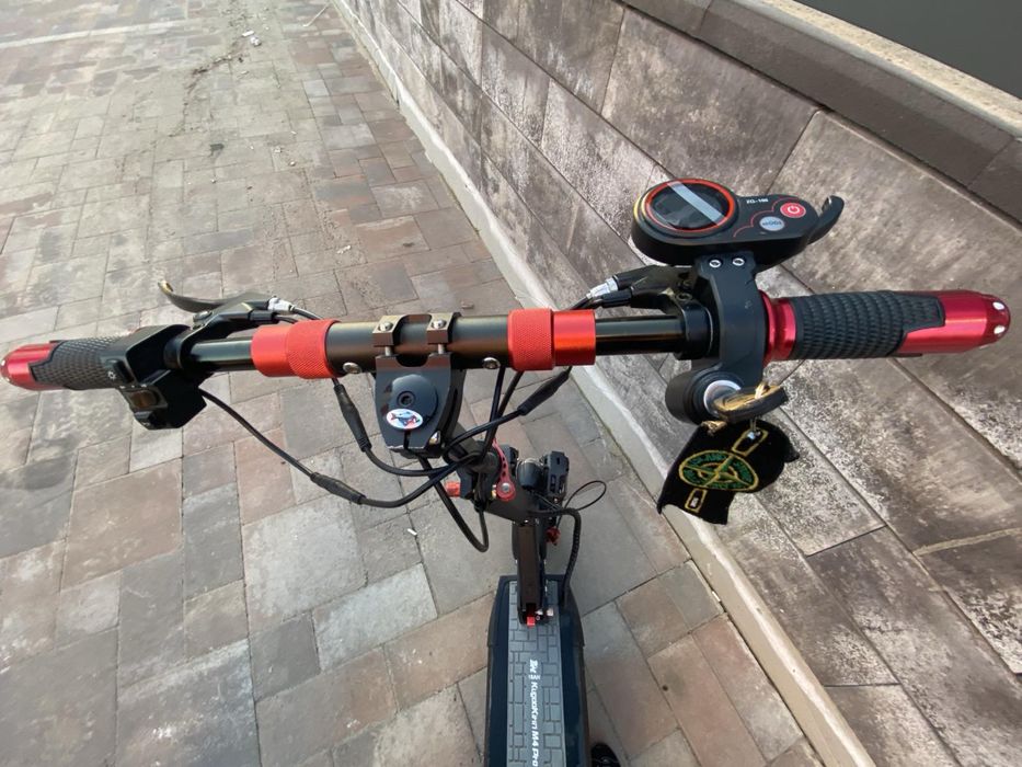 Електросамокат Kugoo Kirin M4 PRO