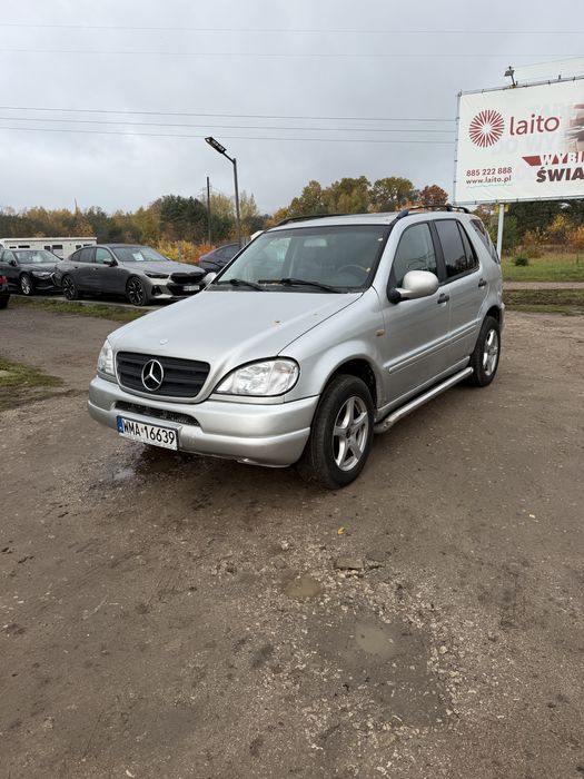 Mercedes ML320 benzyna