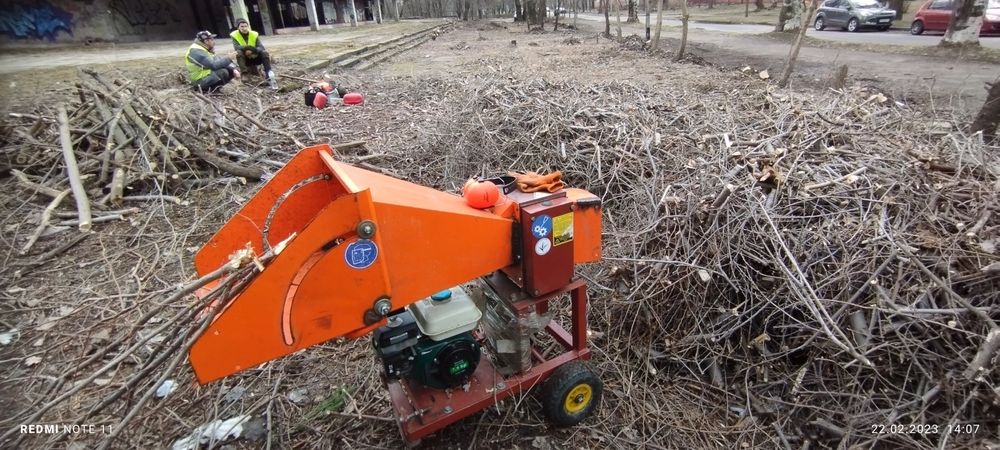 Покос травы ,Уборка территории, участка, дробление веток - Послуги ...