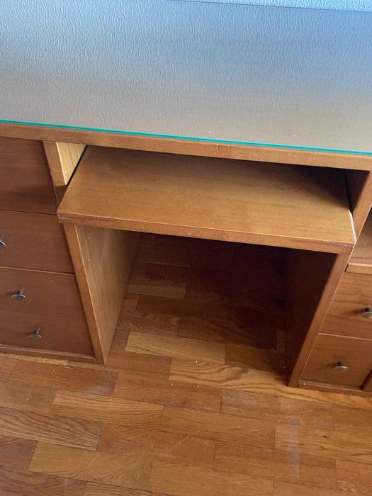 secretaria e móvel estúdio