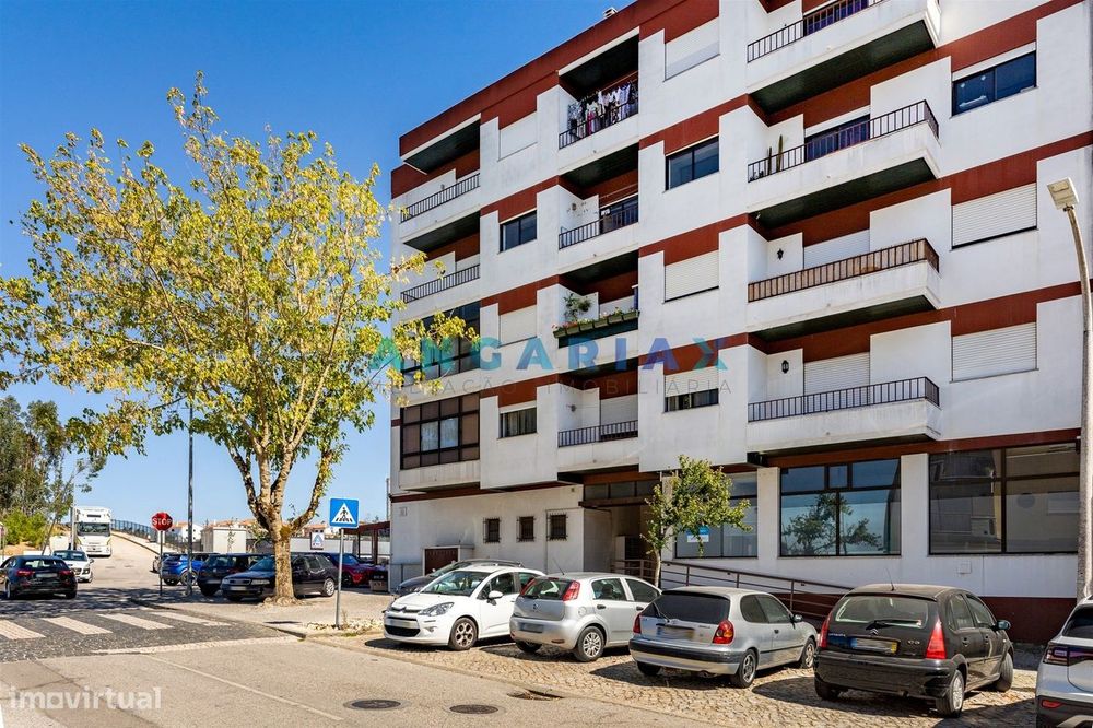 ANG1686 - Apartamento T3 para Venda em Leiria