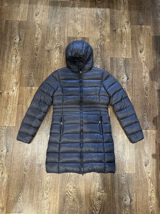 Пуховик жіночий зима