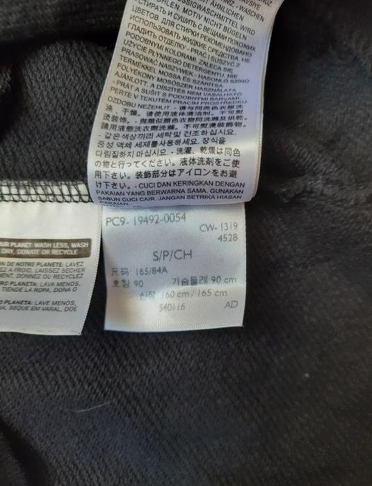 Реглан  фирмы LEVI'S